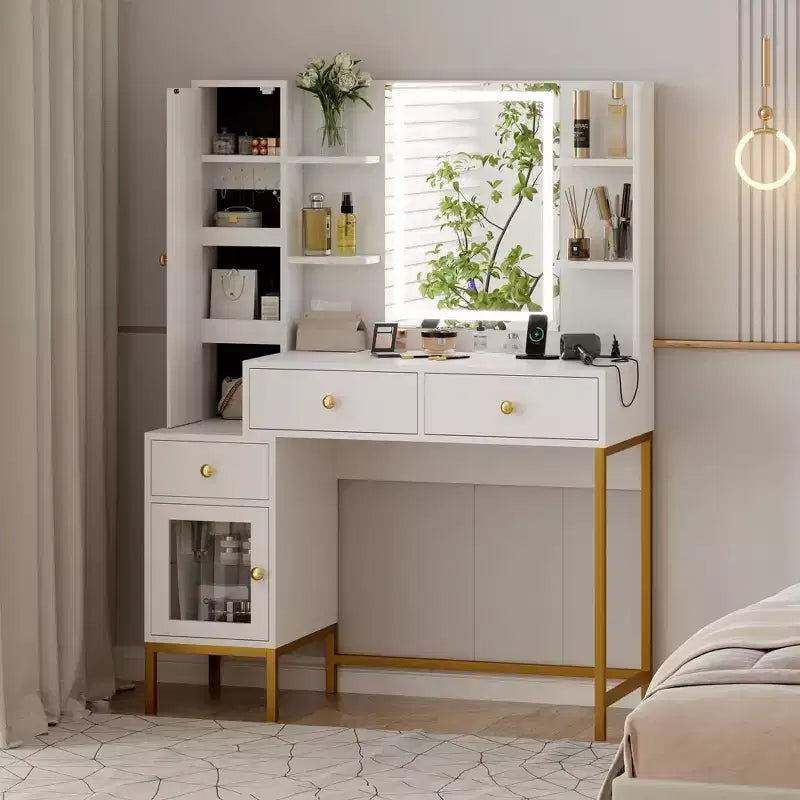 Coiffeuse de maquillage avec miroir éclairé, coiffeuse avec lumières en 3 couleurs, table de maquillage blanche avec station de charge et armoire visible