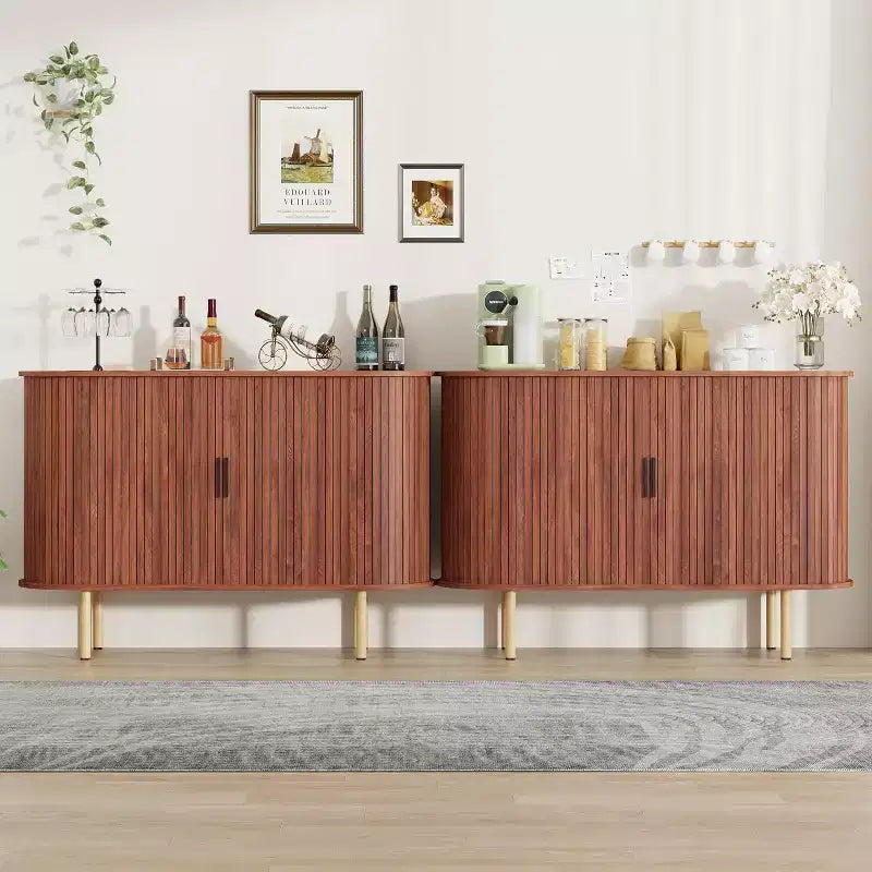Bahut à portes coulissantes cannelées de 120 cm, Meuble de rangement moderne en bois avec étagères réglables, pour salon, cuisine, salle à manger