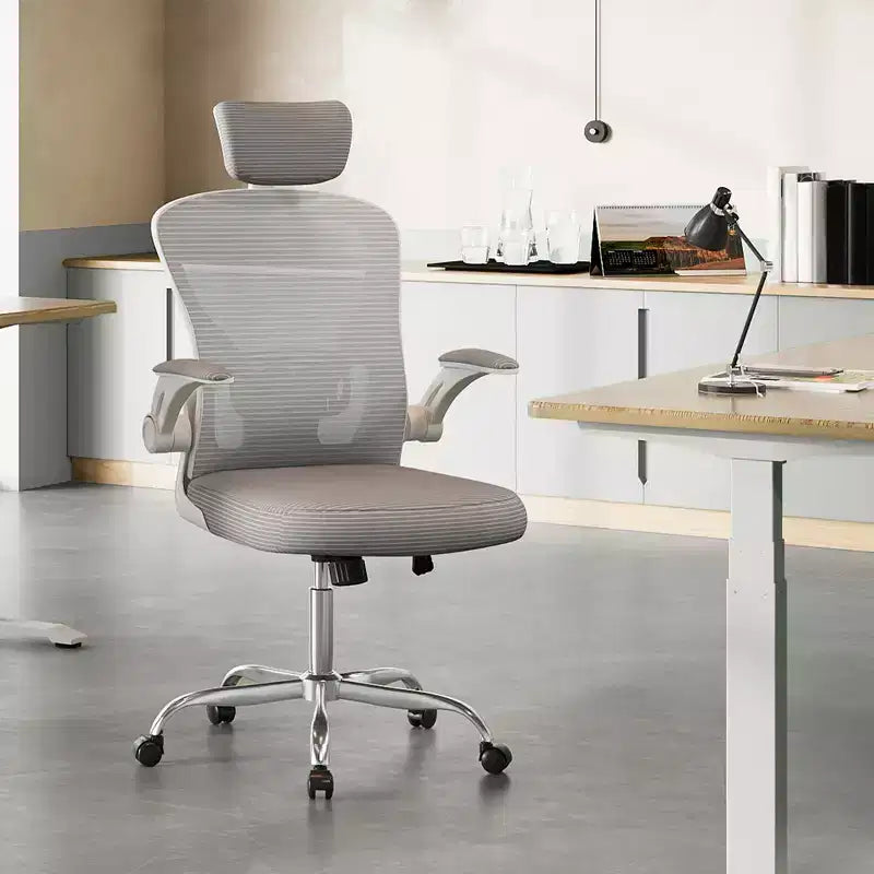 Chaise de bureau ergonomique en maille avec accoudoirs relevables, appui-tête et support lombaire réglables