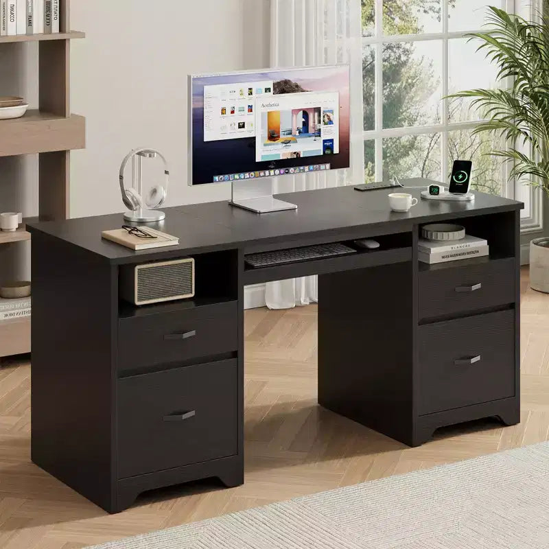 Bureau d'ordinateur de 150 cm avec station de charge et tiroir pour clavier, bureau exécutif moderne avec tiroirs pour le bureau à domicile